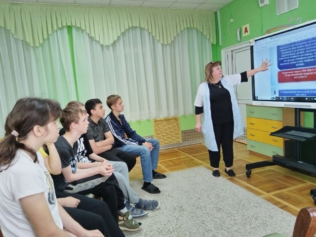 Информационный час «Противодействие вовлечению молодежи в террористическую деятельность»